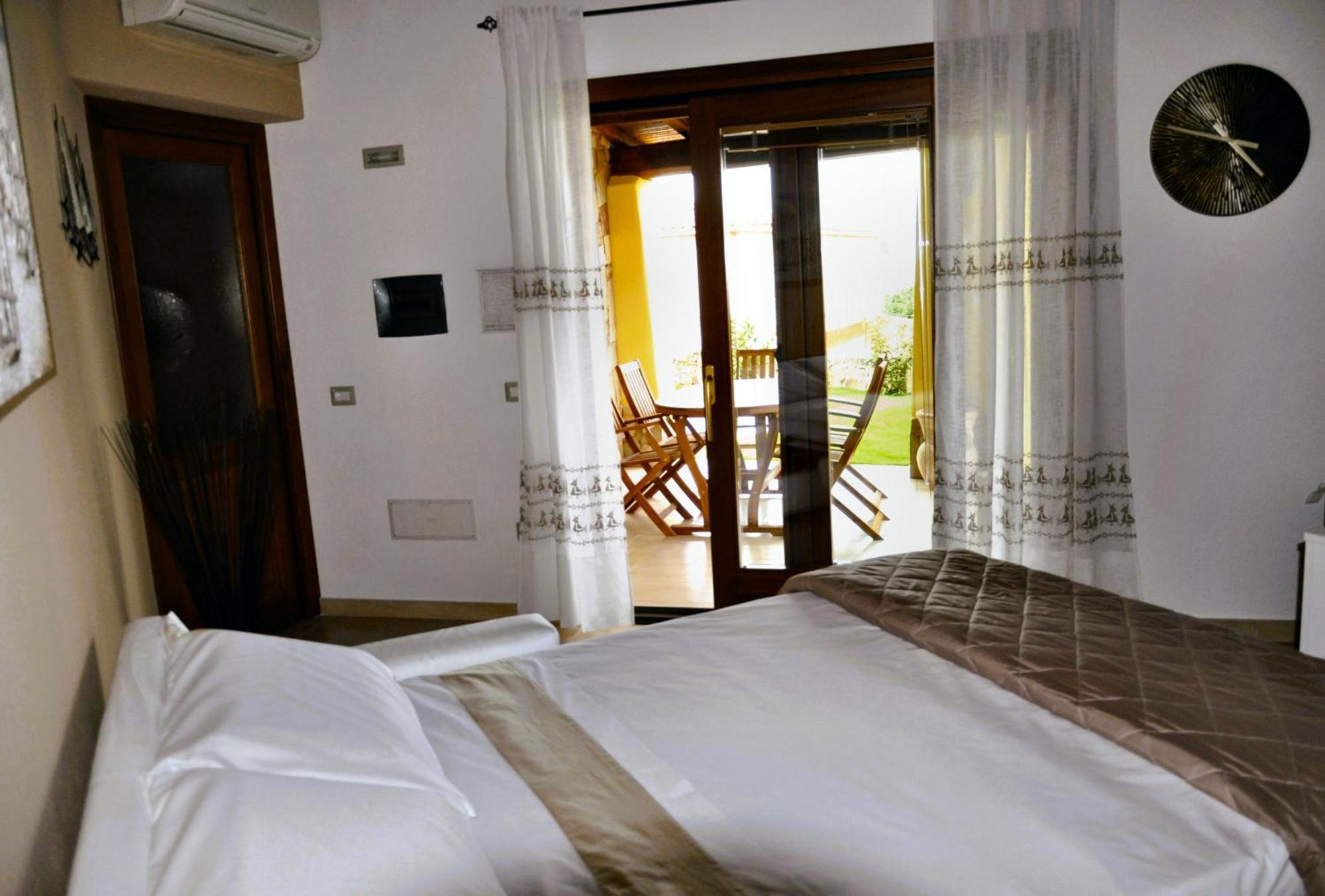 Villa Nadia Con Piscina Privata Budoni Tanaunella Habitación foto